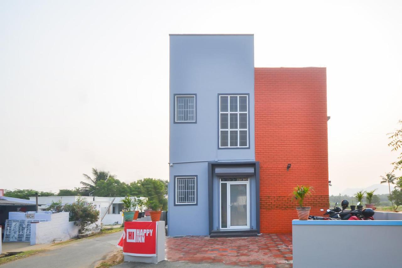 Oyo Flagship 48365 Hotel Shiva'S Castle Chalisgaon Ngoại thất bức ảnh